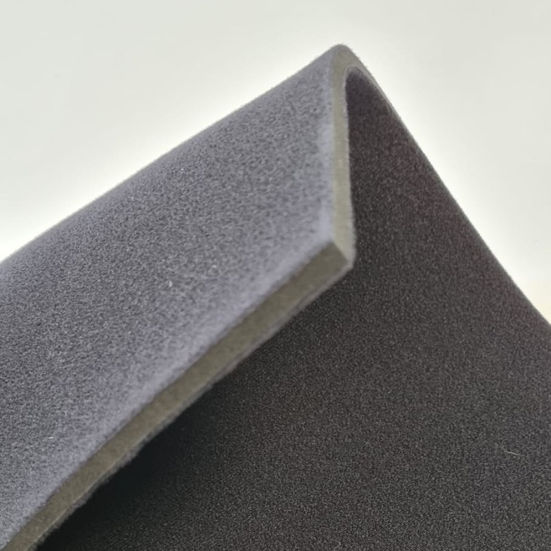 Néoprène pour conception d'attelle sur mesure